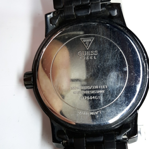 Guess Steel Round Diamond Black Men's Watch - Picture 4 of 4
